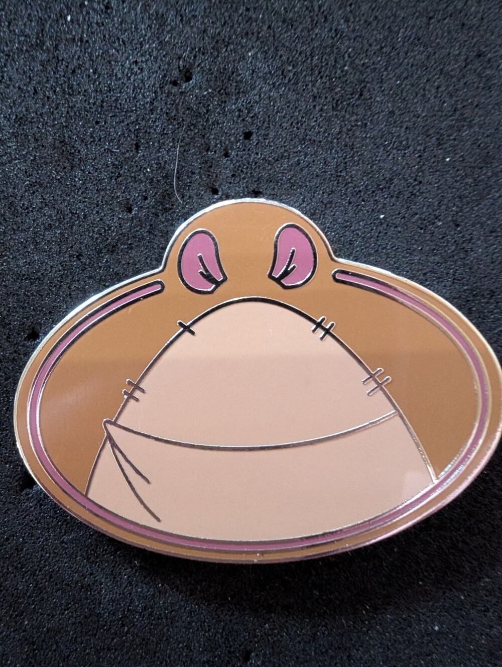 WDW Kanga from Winnie the Pooh Mystery Badge Series Disney Pin